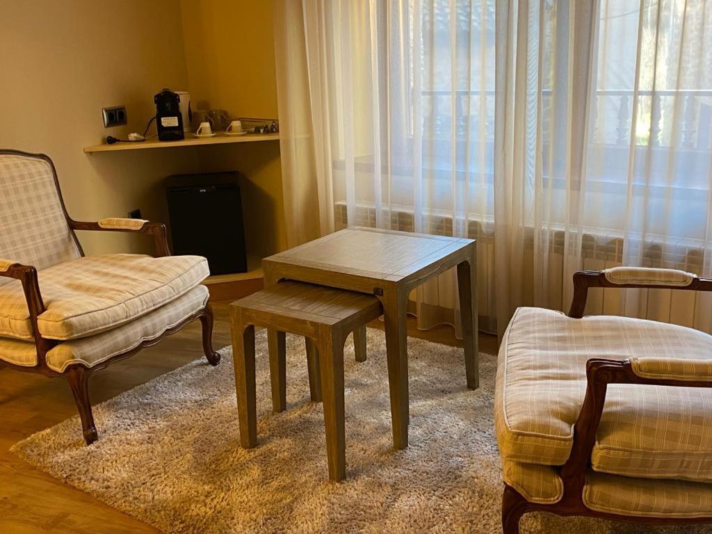 Picos De Europa Suites And Rooms Turieno Kültér fotó