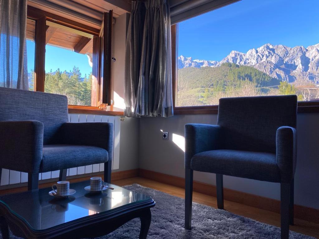 Picos De Europa Suites And Rooms Turieno Kültér fotó