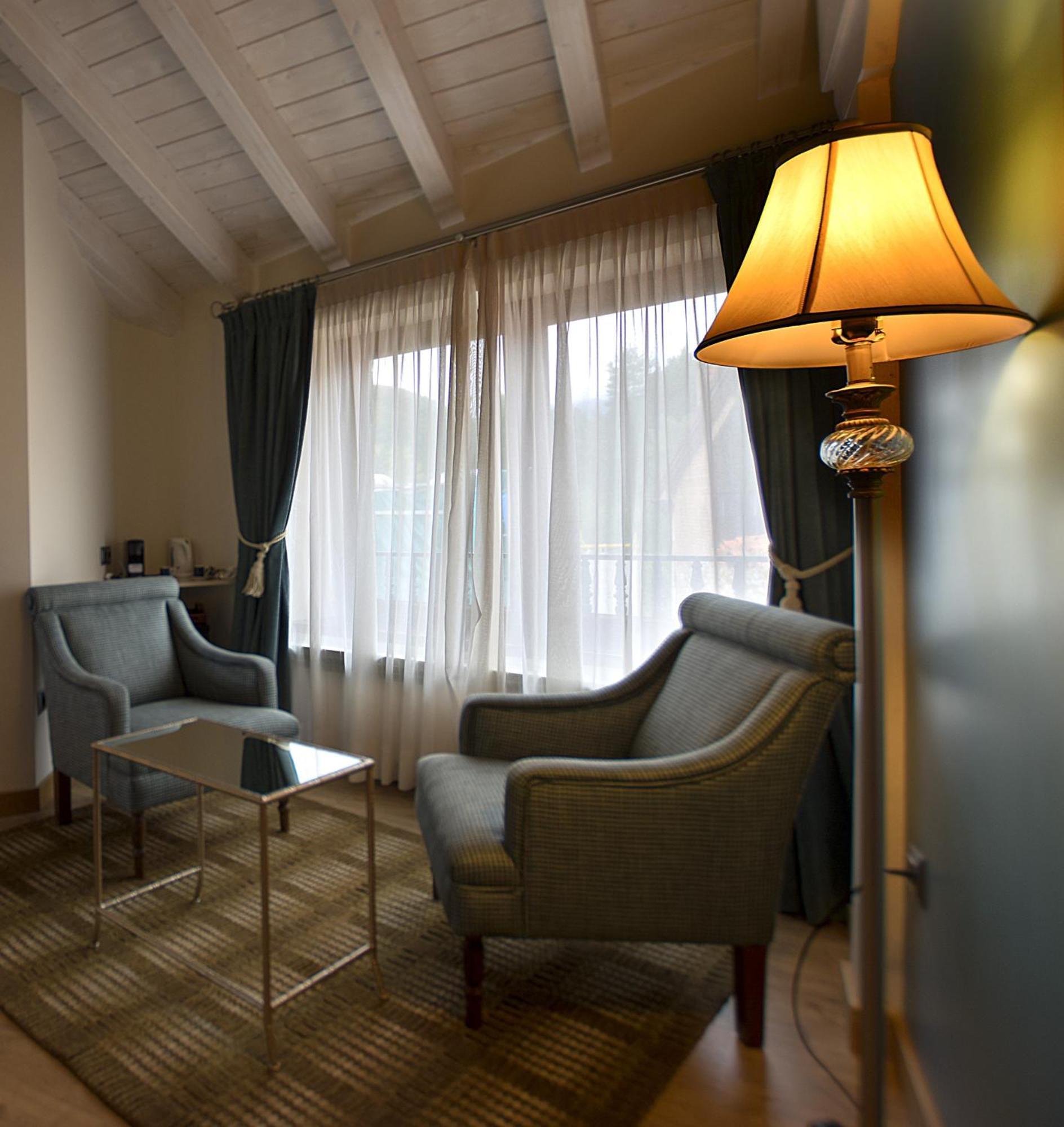 Picos De Europa Suites And Rooms Turieno Kültér fotó