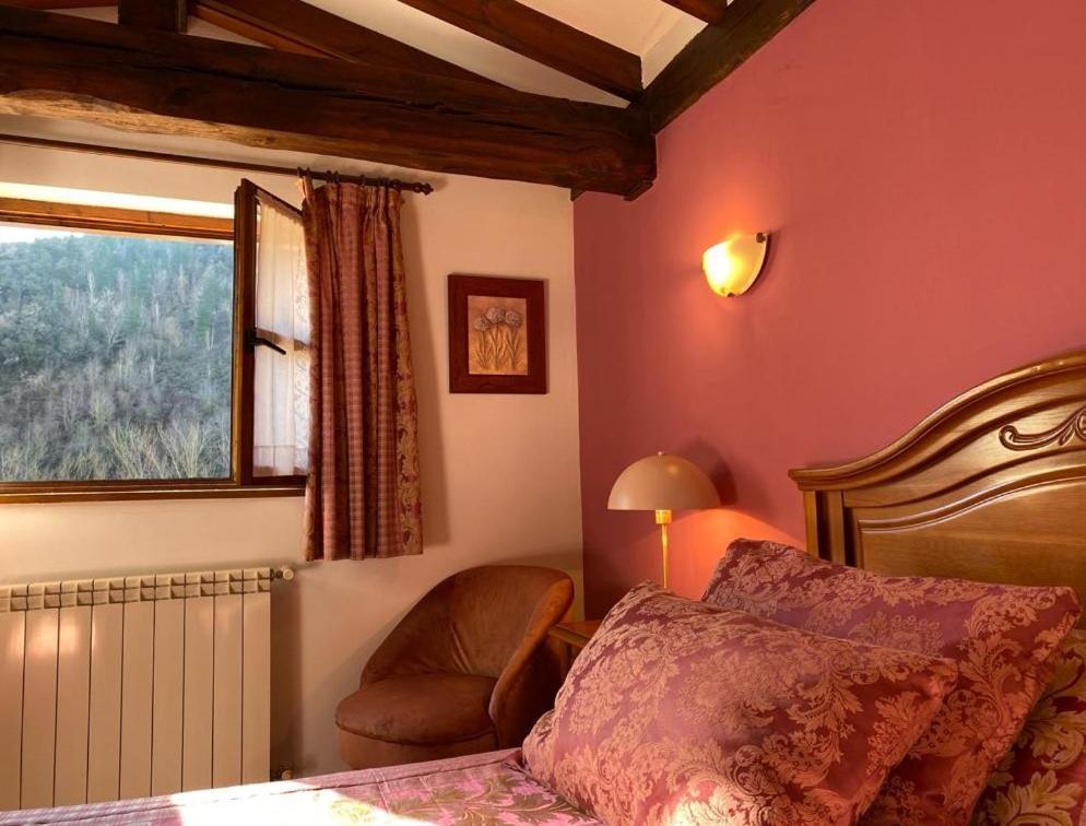 Picos De Europa Suites And Rooms Turieno Kültér fotó