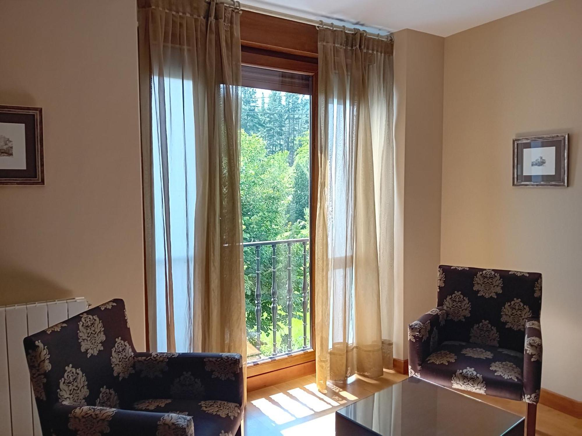 Picos De Europa Suites And Rooms Turieno Kültér fotó